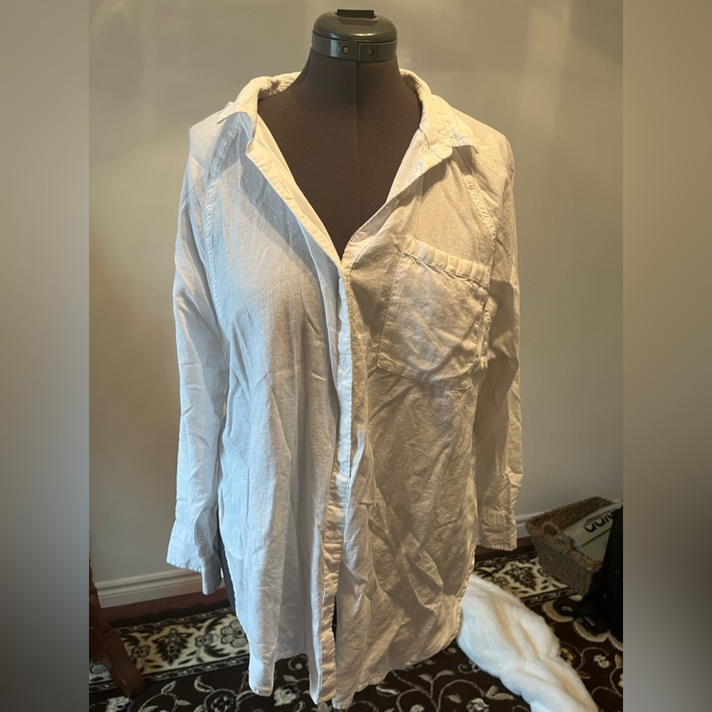 Aerie White Button Down Shirt